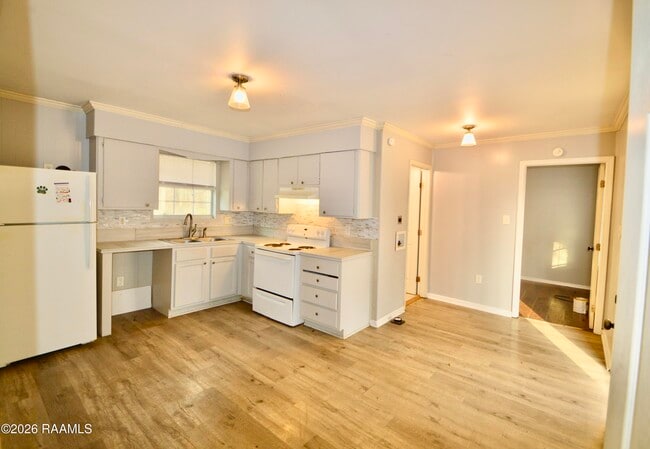 Photo - 1037 Brown Dr