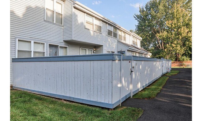 Brighton Colony Townhomes