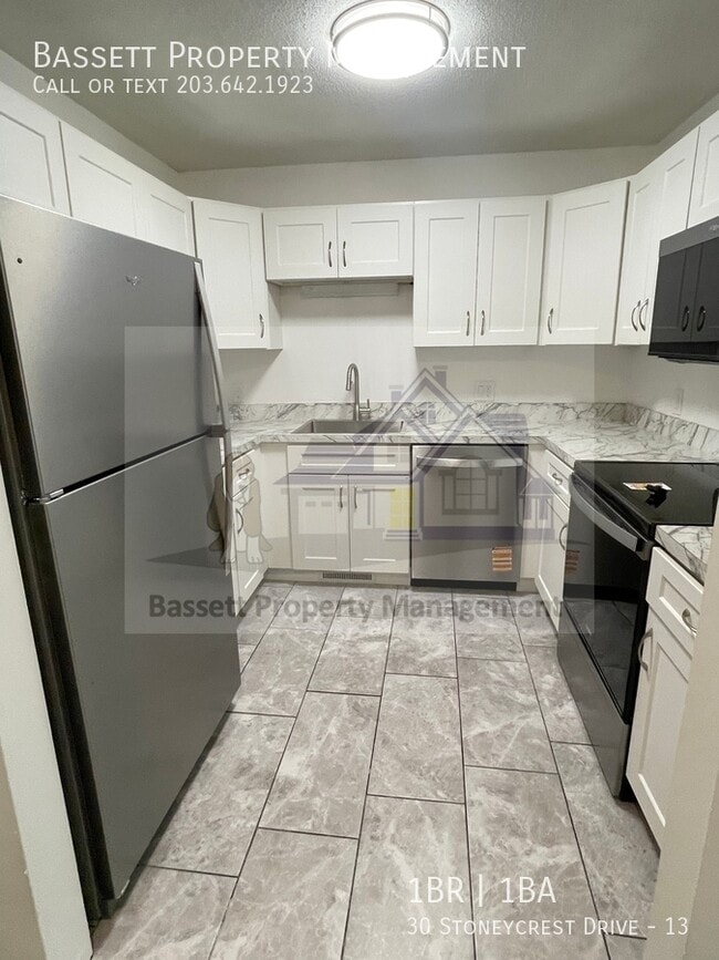 Photo - 30 Stoneycrest Dr