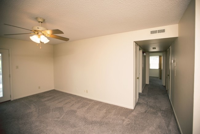 Living Area - Country Club