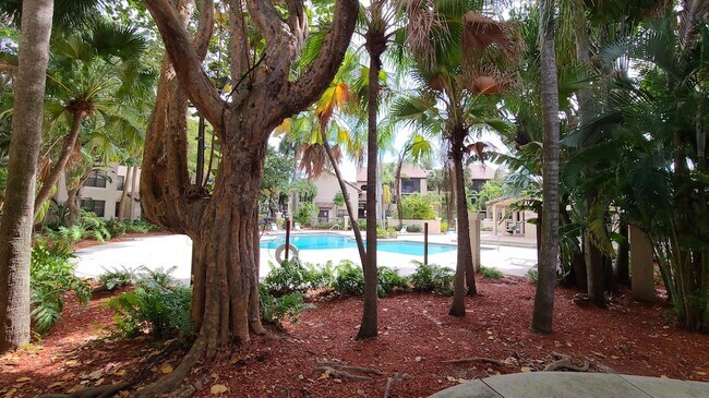 Photo - 4501 W McNab Rd Unidad 11