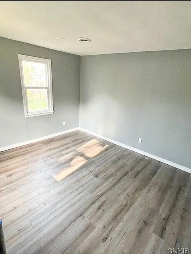 Photo - 110 N Main St Unit 110