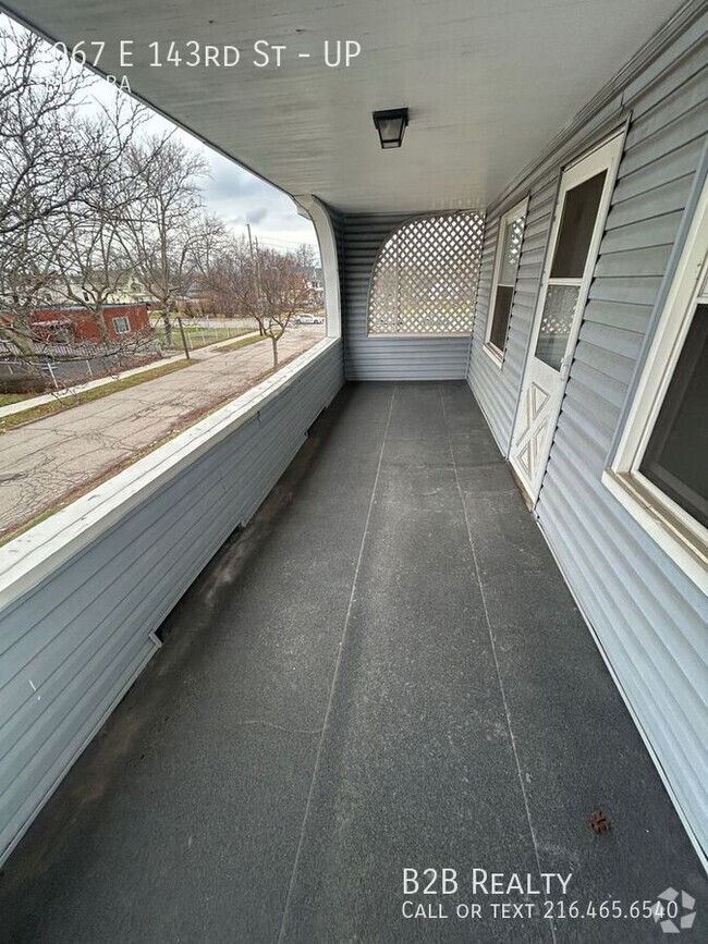 Building Photo - 4067 E 143rd St Unit UP Rental
