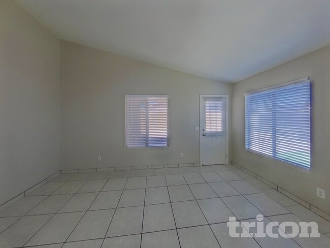 Photo - 9002 W Palm Ln