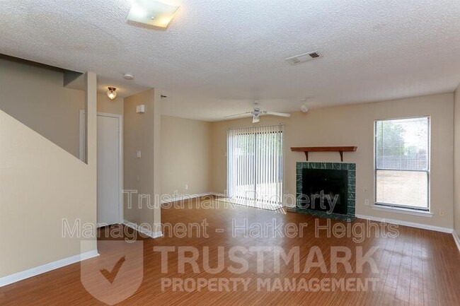 Photo - 4506 A Lago Cir