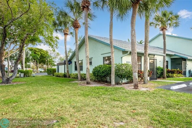 Photo - 9090 SW 21st St House