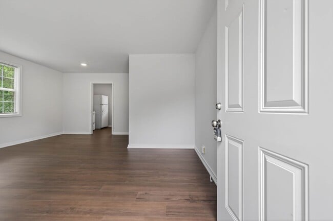 Photo - 2 Bedroom Home For Rent Near APSU!