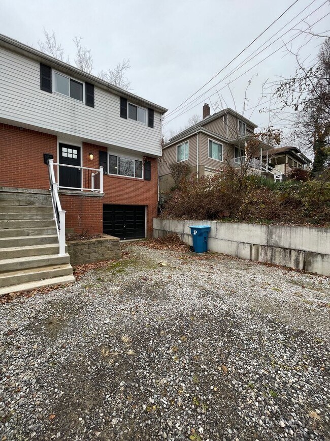 Photo - 260-262 Evaline St Pittsburgh PA 15235 Unit 260