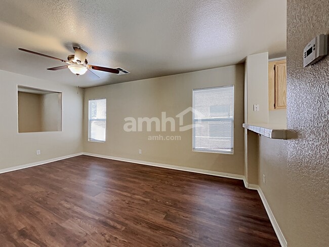 Photo - 8991 Ornate Glade Ave