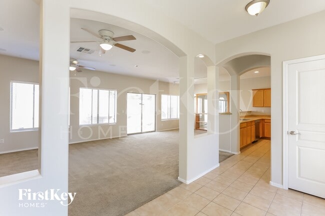 Photo - 7803 S 5th Dr