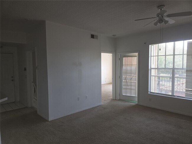 Photo - 5566 Metrowest Blvd Unit 2-205