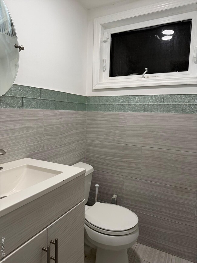 Photo - 7 Gloucester Dr