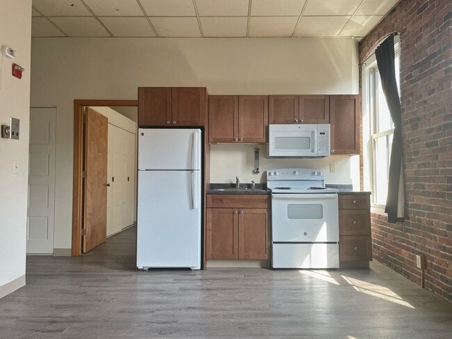 Photo - Old Port Arms