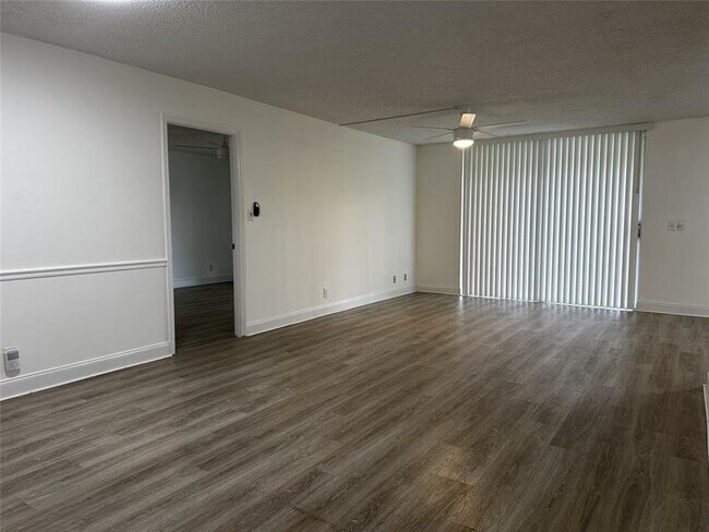 Photo - 6300 NW 2nd Ave Unit 103