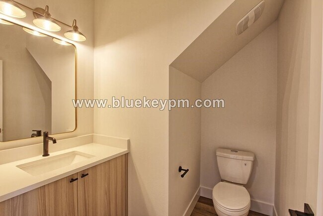 Photo - Unit 3356....   2 Bed, 2.5 Bath Townhome in Arbor Lodge Near University of Portland