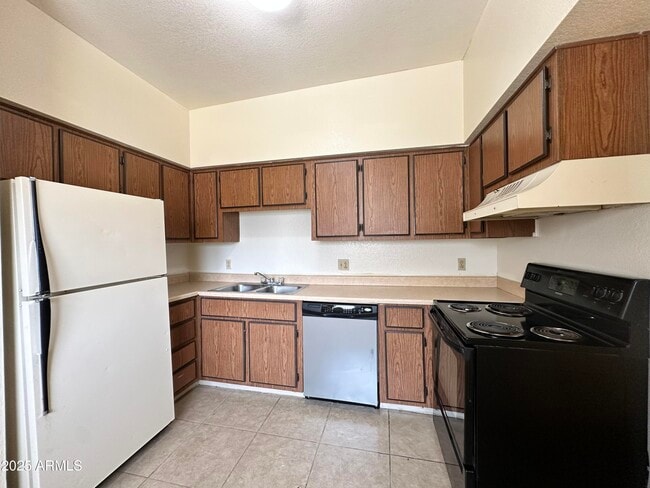 Photo - 2801 E Monte Cristo Ave Unit 102