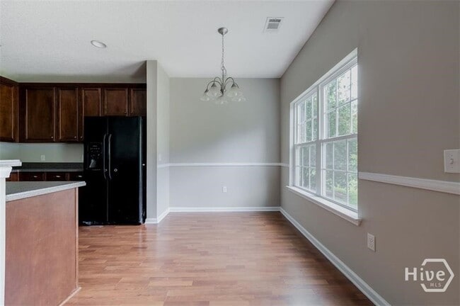 Photo - 62 Peregrine Cir