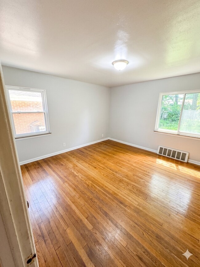 Photo - 26230 Briardale Ave