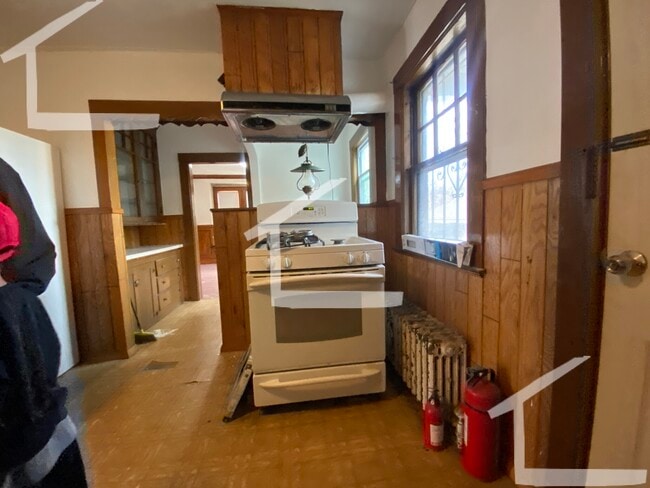 Photo - 25 Embassy Rd