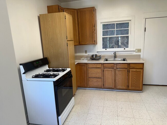 Photo - 2041 High Tower Dr Apartments Unit 1/2