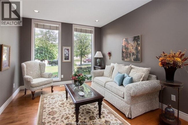 Photo - 1245 Lyoness Ct