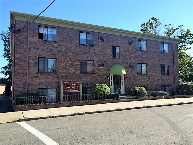 Building Photo - 75 Winthrop St Unit 15