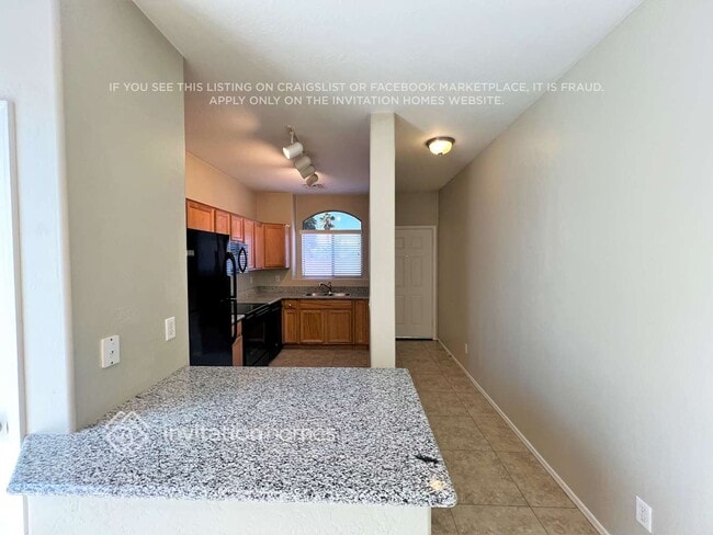 Photo - 823 S Bristol