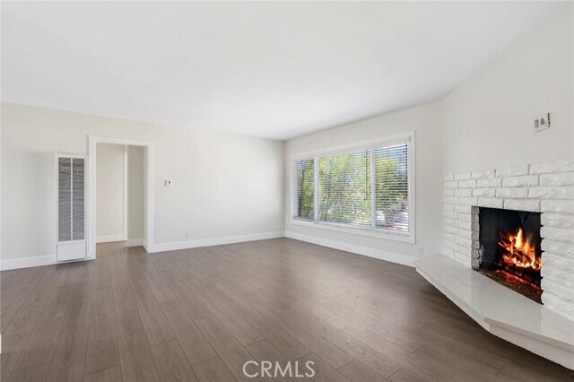 Photo - 528 Irvine Ave