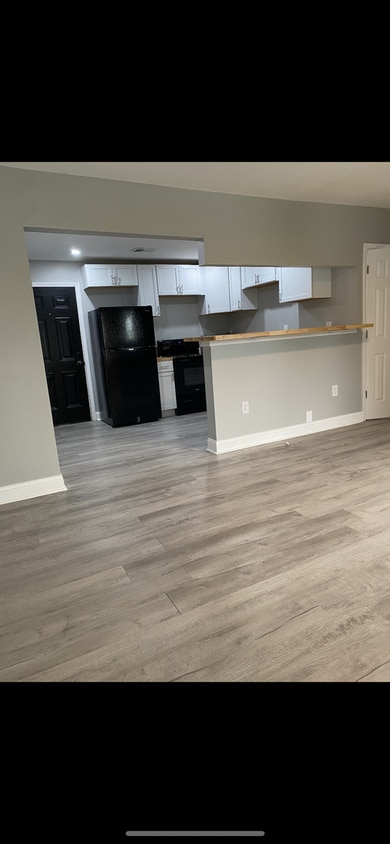 Photo - 202 Hillcrest Ave-