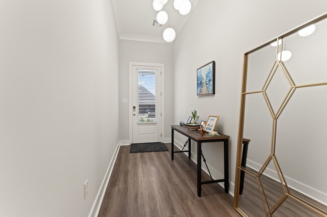 Photo - 3145 Creekmere Ln