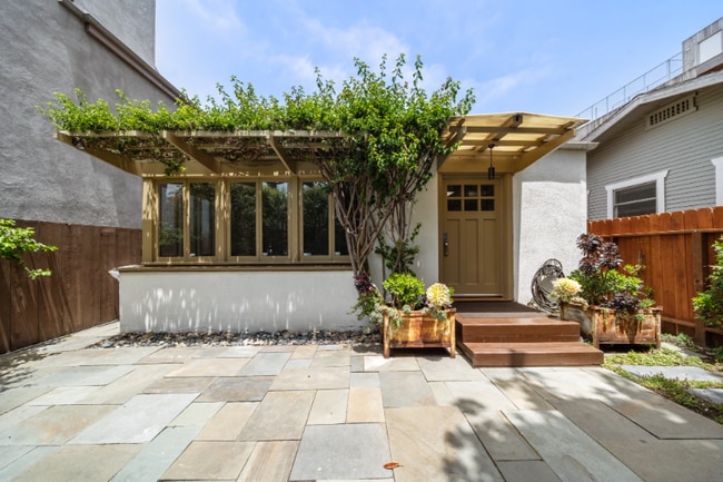 Photo - 525 Grand Blvd