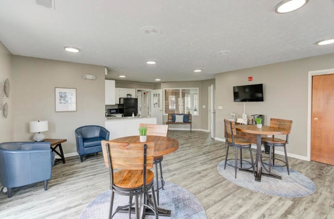 Photo - The Reserve at Franklin Glenn I LP