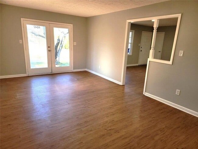 Photo - 4042 Jodeco Rd