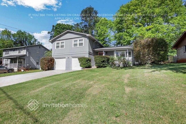 Photo - 2737 Knollview Dr