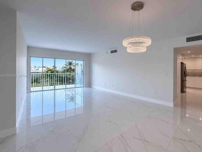 Photo - 500 Bayview Dr Unit 232