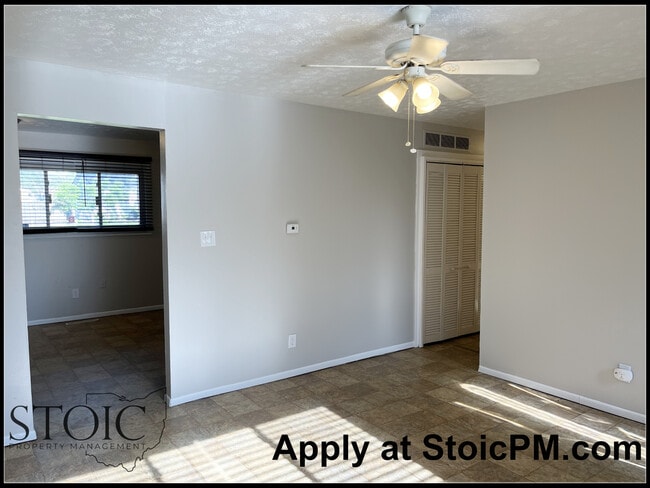 Photo - 3699 Laguna Dr