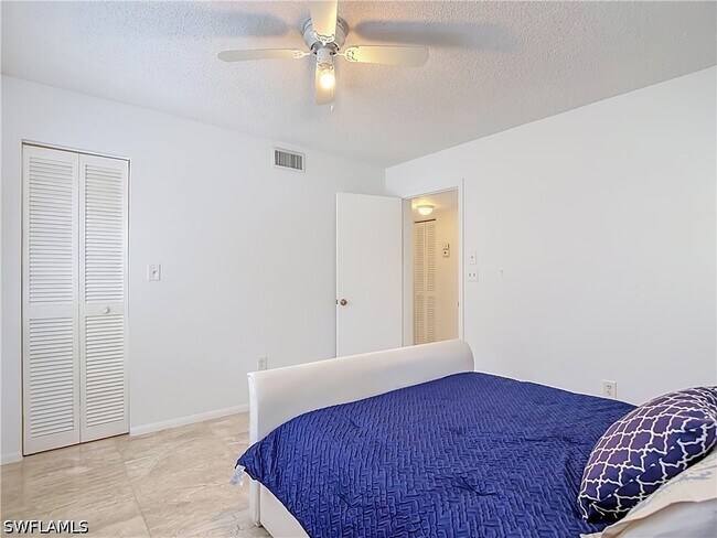 Photo - 1400 Pompei Ln Unidad 6