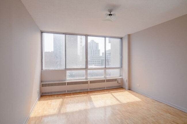 Photo - 1975 Maisonneuve Blvd W Unité 1007