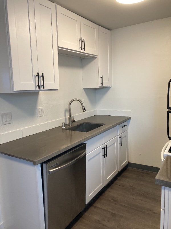 Photo - 2415 8th Ave N Unidad 7