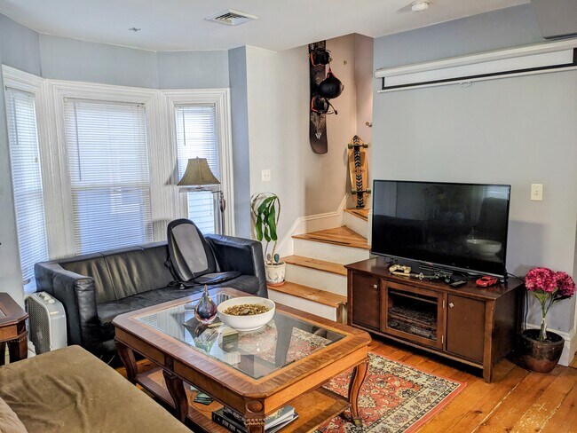 Photo - 17 Quincy St Unit 2