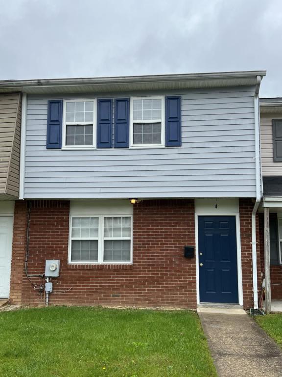 4 Maple Court Townhome Townhome Rental in Elkton MD