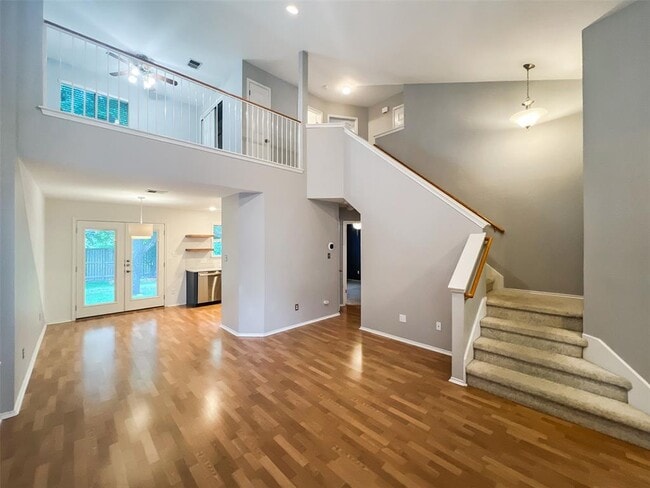 Photo - 7521 Peabody Dr