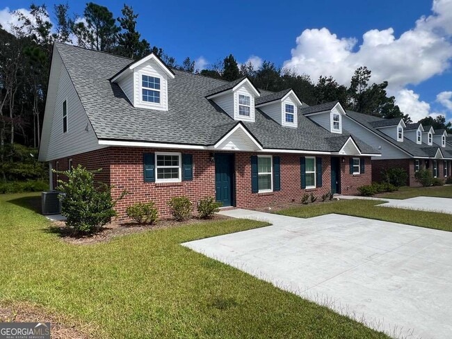 Building Photo - 401 Madison Ave