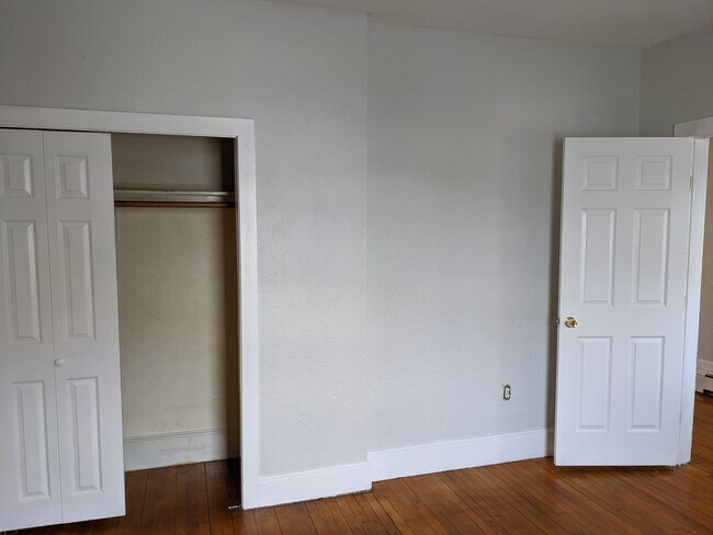 Photo - 25 Hooper St Unit 2