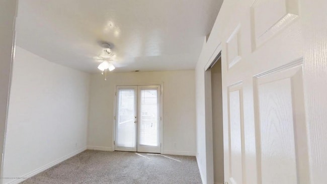 Photo - 1415 E Payton Way