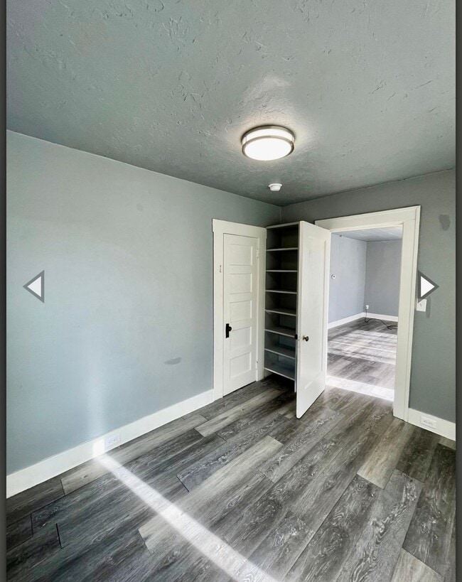 Photo - Available Now! Pet-Friendly Updated 2 Bedr...