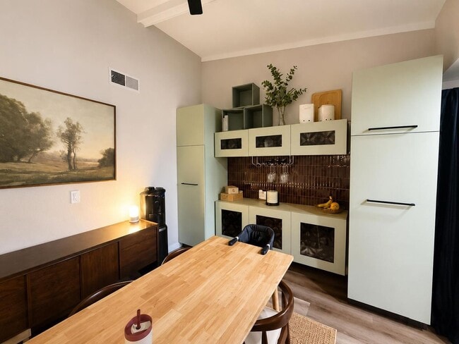 5333 Primrose Dr Unit 38B