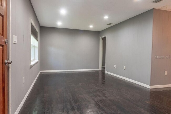 Photo - 1404 N Garfield Ave House