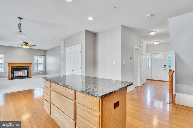 24340 Broad Creek Dr