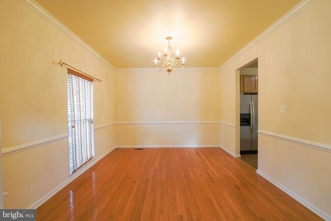 303 Highland Ridge Ave